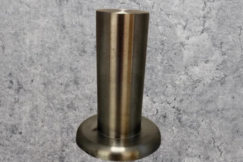 Magnetic hole former